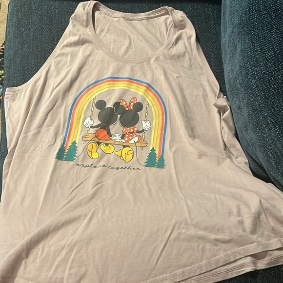 Mickey and Minnie Tank Top - Picture 3 of 4